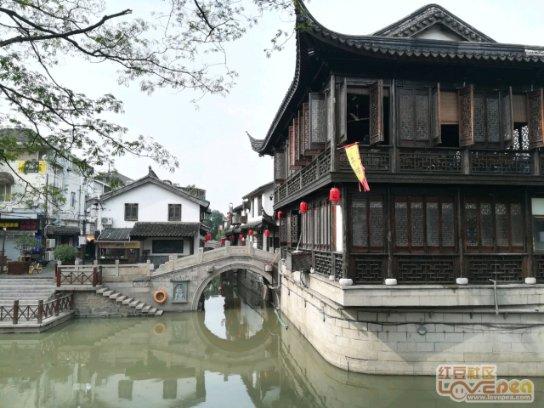 虫虫助手下载